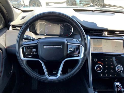 Certified 2022 Land Rover Discovery Sport SE R-Dynamic image 5