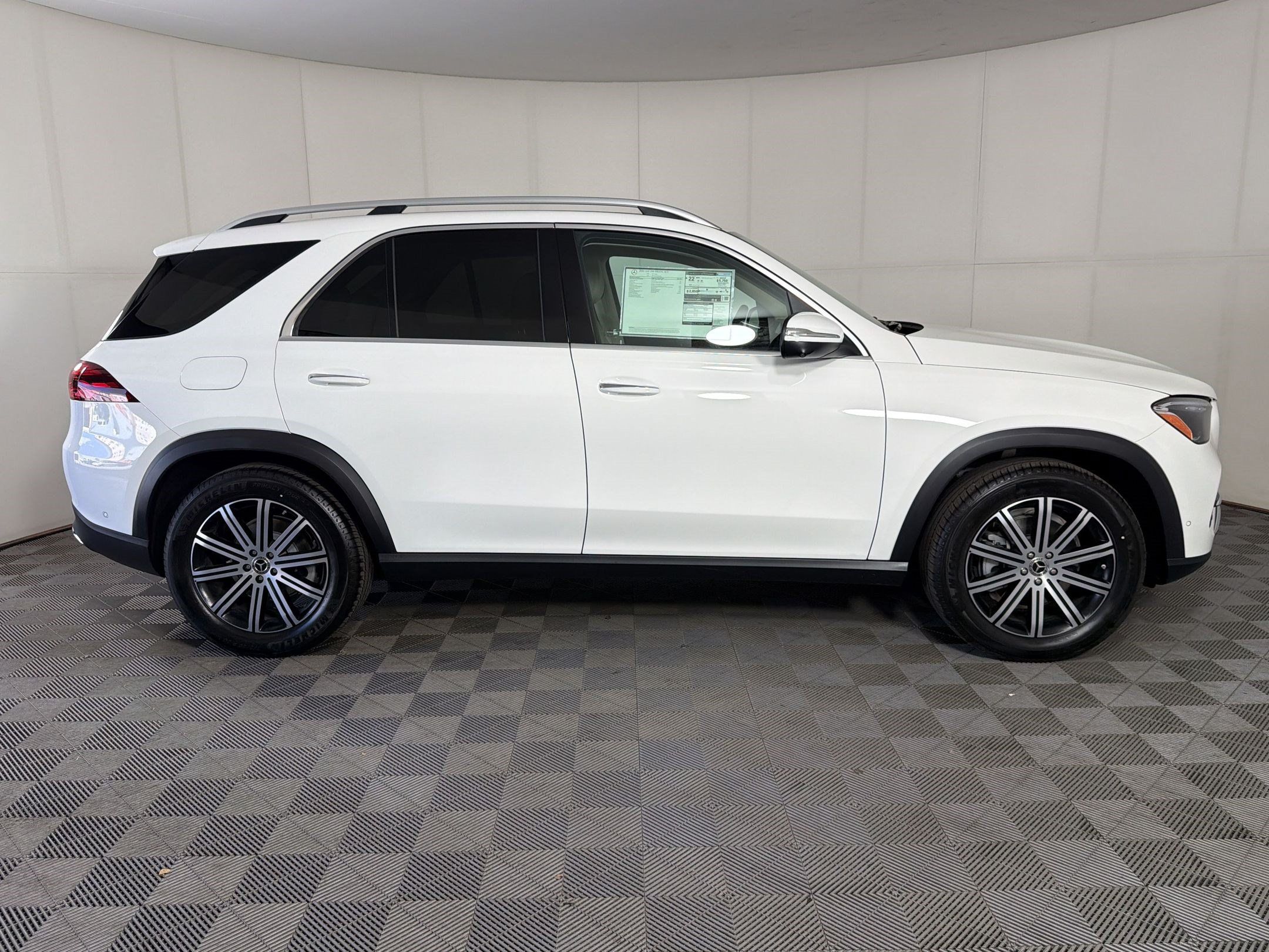 Used 2026 Mercedes-Benz GLE 350 4MATIC image 8