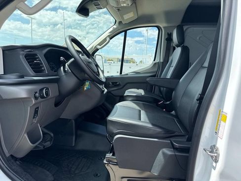 New 2025 Ford Transit 250 Low Roof image 12