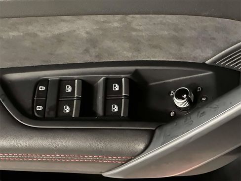 Used 2023 Audi SQ5 Premium Plus w/ Premium Plus Package image 13