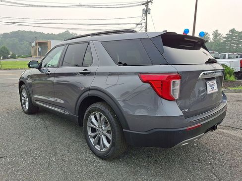 Certified 2023 Ford Explorer XLT w/ Equipment Group 202A AWD/4WD image 28