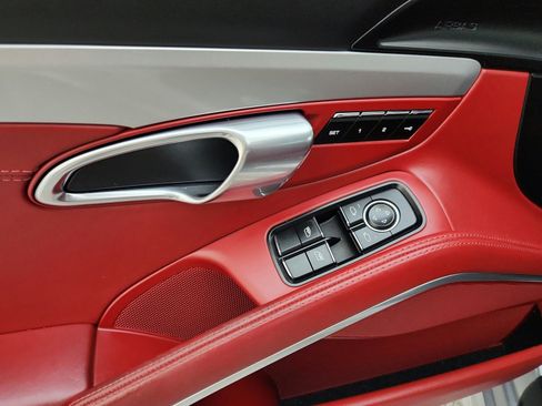 Used 2017 Porsche 911 Carrera GTS RWD image 25