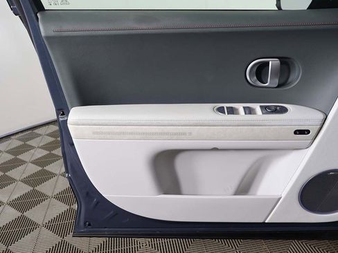 Used 2024 Hyundai Ioniq 5 Limited image 25