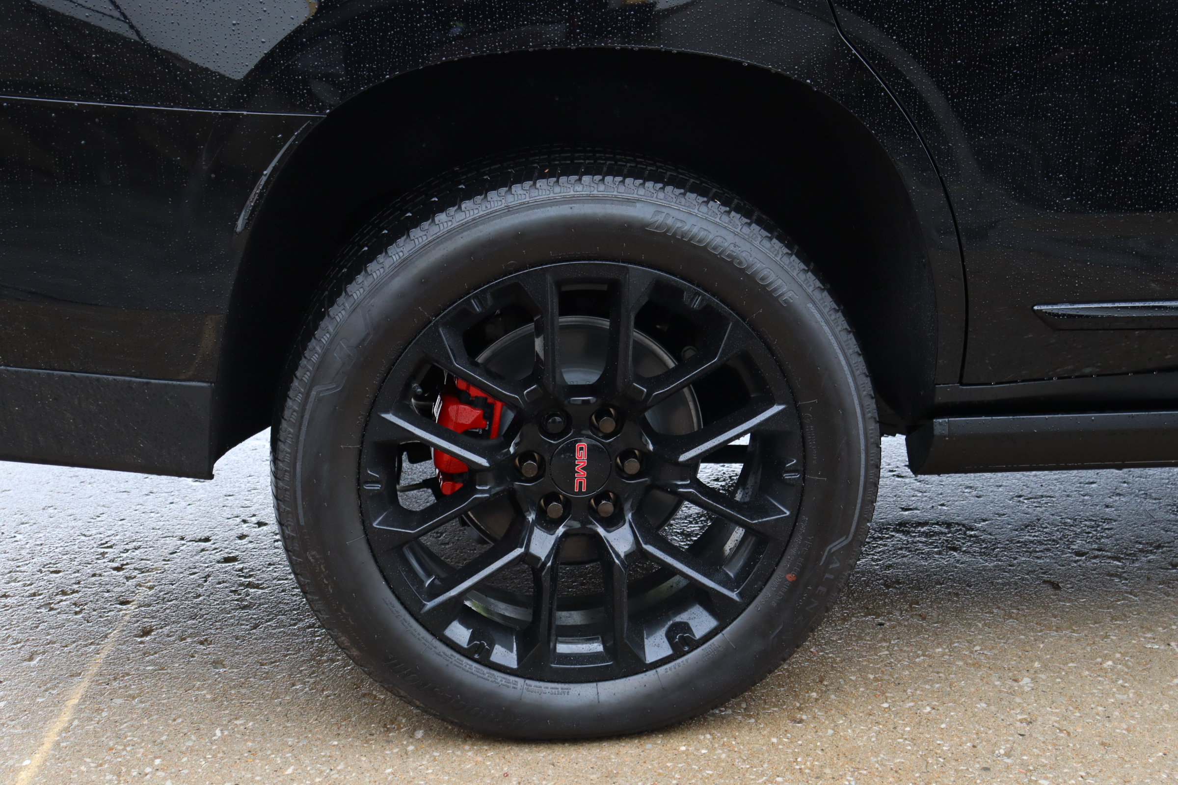 New 2026 GMC Yukon Denali w/ Sun & Power Step Package AWD/4WD image 8