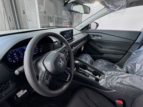 New 2025 Honda Accord SE image 6