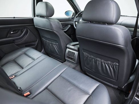 Used 2003 BMW M5 RWD image 79