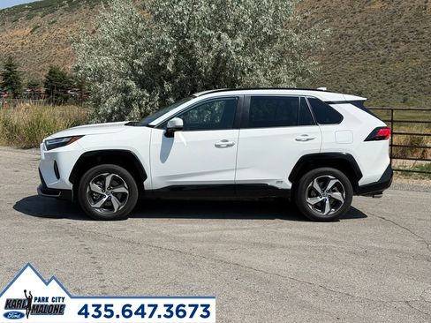 Used 2025 Toyota RAV4 SE AWD/4WD image 2