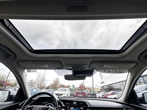 Used 2021 Honda Civic EX-L image 12