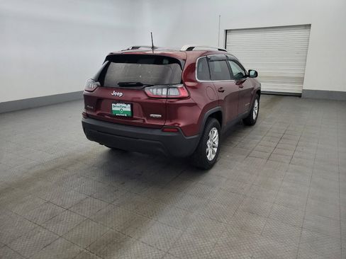 Used 2019 Jeep Cherokee Latitude w/ Cold Weather Group AWD/4WD image 9