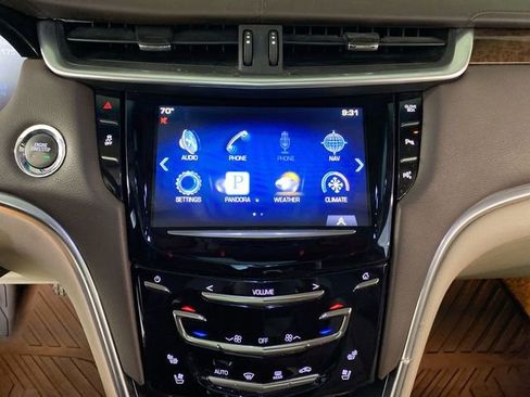 Used 2014 Cadillac XTS Premium w/ Driver Assist Package FWD image 40