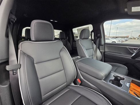 New 2026 GMC Sierra EV Elevation image 27