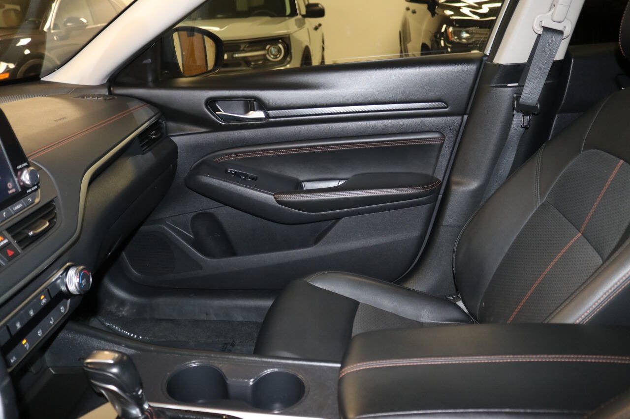 Used 2019 Nissan Altima 2.5 SR AWD/4WD image 71