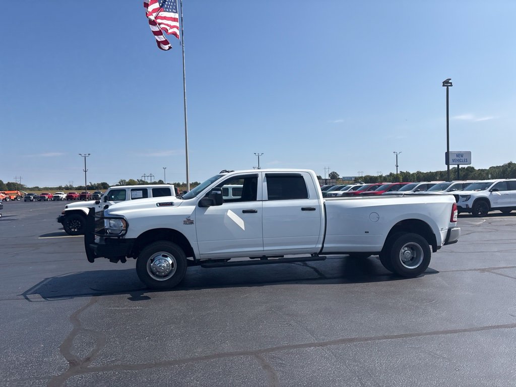 Used 2023 RAM 3500 Tradesman AWD/4WD image 2