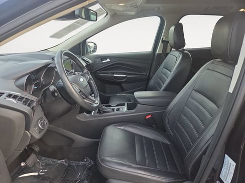 Used 2019 Ford Escape Titanium AWD/4WD image 9