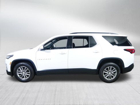 Certified 2022 Chevrolet Traverse LT image 4