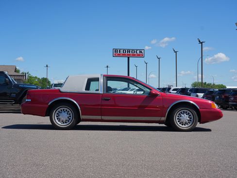 Used 1995 Mercury Cougar XR7 RWD image 2
