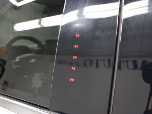 Used 2024 Ford Expedition Platinum image 59