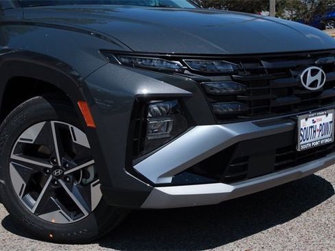 Used 2026 Hyundai Tucson SEL image 2