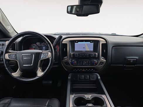 Used 2016 GMC Sierra 2500 Denali w/ Duramax Plus Package image 9