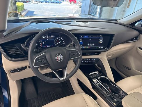 Used 2022 Buick Envision Avenir w/ Technology Package II image 17