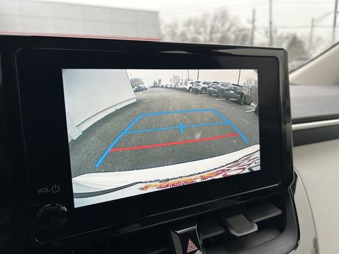 Used 2023 Toyota Corolla LE image 18