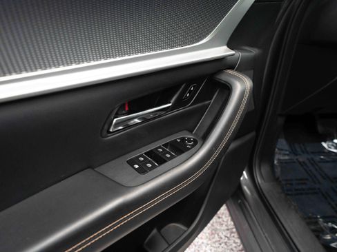 Used 2024 MAZDA CX-90 3.3 Turbo w/ Preferred Plus image 7