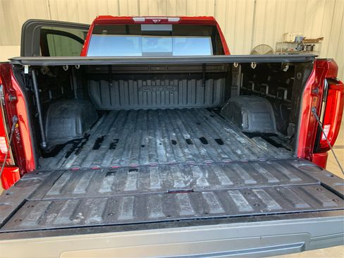 Used 2023 GMC Sierra 1500 AT4 w/ AT4 Premium Package image 23