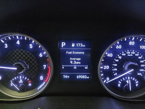 Used 2020 Hyundai Elantra SE w/ Winter Weather Package FWD image 23