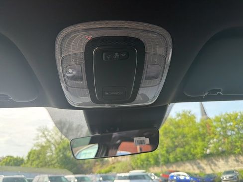 New 2026 Hyundai Elantra Sport FWD image 18