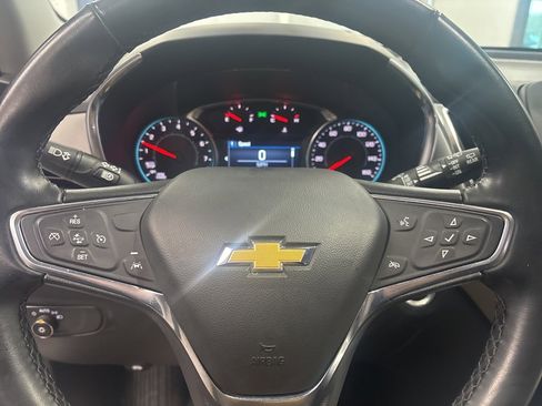 Used 2024 Chevrolet Equinox LT image 15