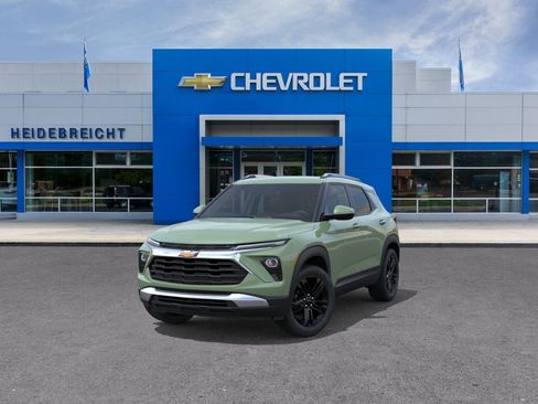New 2026 Chevrolet TrailBlazer LT w/ Midnight Edition AWD/4WD image 32