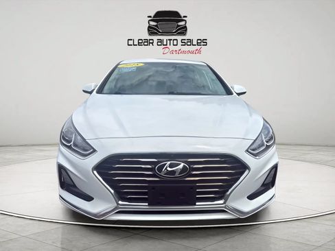 Used 2018 Hyundai Sonata SE FWD image 2