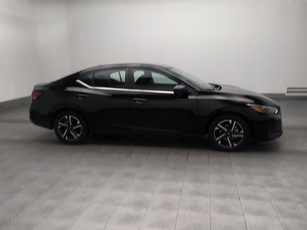 Used 2025 Nissan Sentra SV FWD image 11
