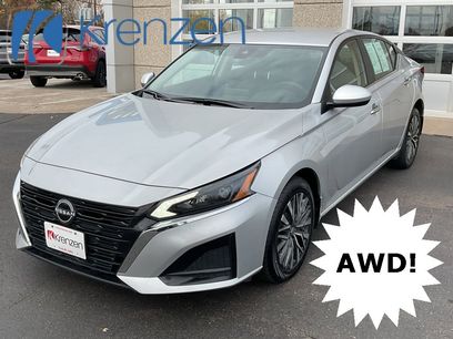 Used 2023 Nissan Altima 2.5 SV