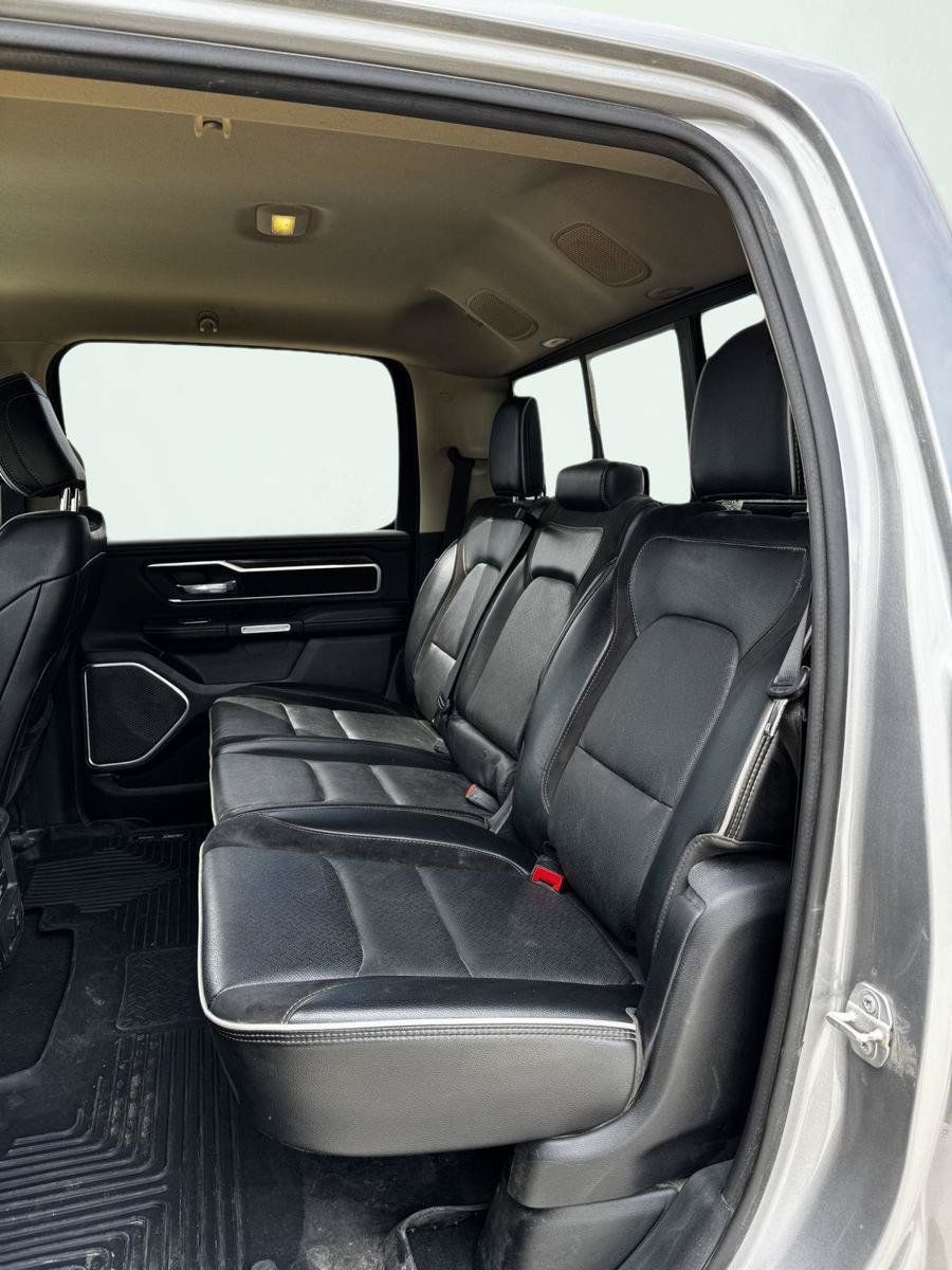 Used 2020 RAM 1500 Laramie AWD/4WD image 21