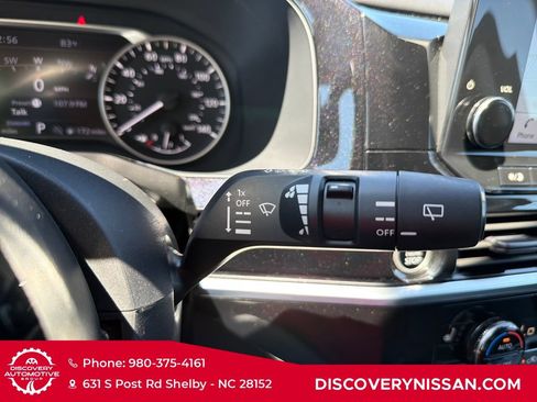 Certified 2024 Nissan Pathfinder SL FWD image 24