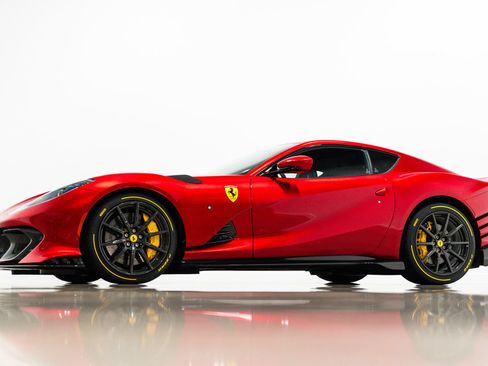 Used 2024 Ferrari 812 Competizione RWD image 96