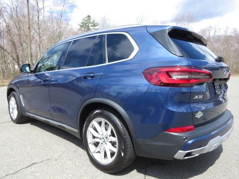 Used 2021 BMW X5 xDrive40i w/ Premium Package AWD/4WD image 7