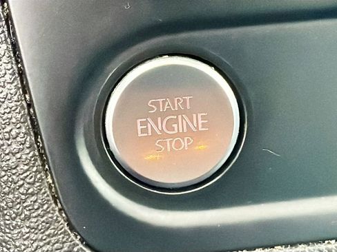 Used 2016 Volkswagen Tiguan R-Line image 33