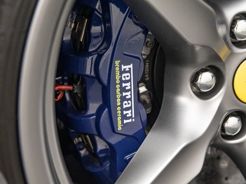Used 2017 Ferrari 488 Spider RWD image 34