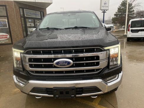 Used 2022 Ford F150 Lariat image 2
