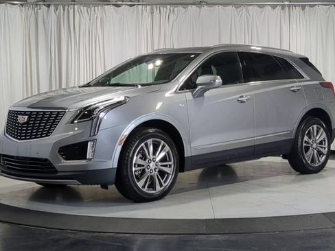 Used 2025 Cadillac XT5 Premium Luxury AWD/4WD image 5