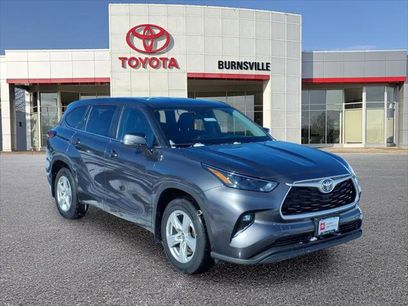 Certified 2024 Toyota Highlander LE