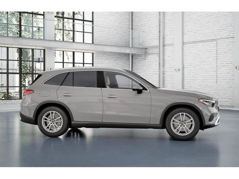 New 2026 Mercedes-Benz GLC 300 4MATIC image 15