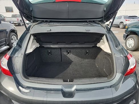 Used 2017 Chevrolet Cruze LT w/ Sun And Sound Package image 10