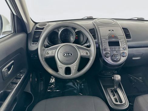 Used 2010 Kia Soul + FWD image 25