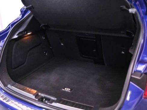 Used 2018 INFINITI QX30 Premium w/ Cargo Package image 51