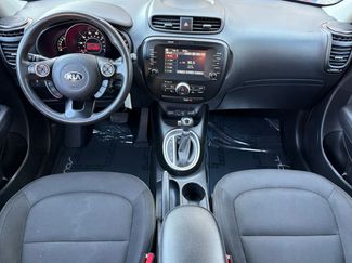 Used 2019 Kia Soul + FWD video 3