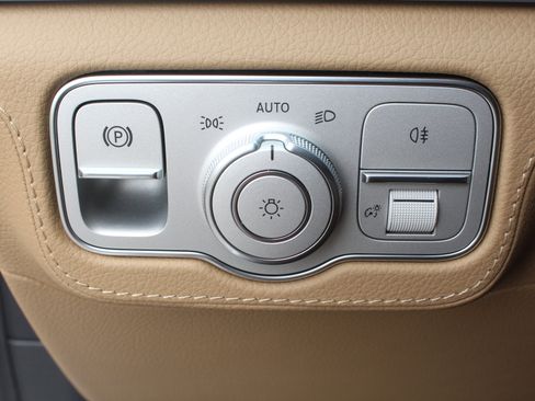 New 2026 Mercedes-Benz GLE 580 4MATIC image 25