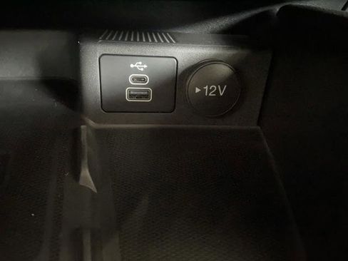 New 2025 Ford Escape SE FWD image 23